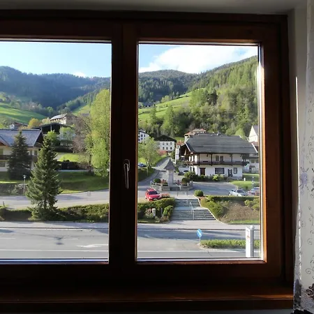 Ski-to-door Kaiserburg